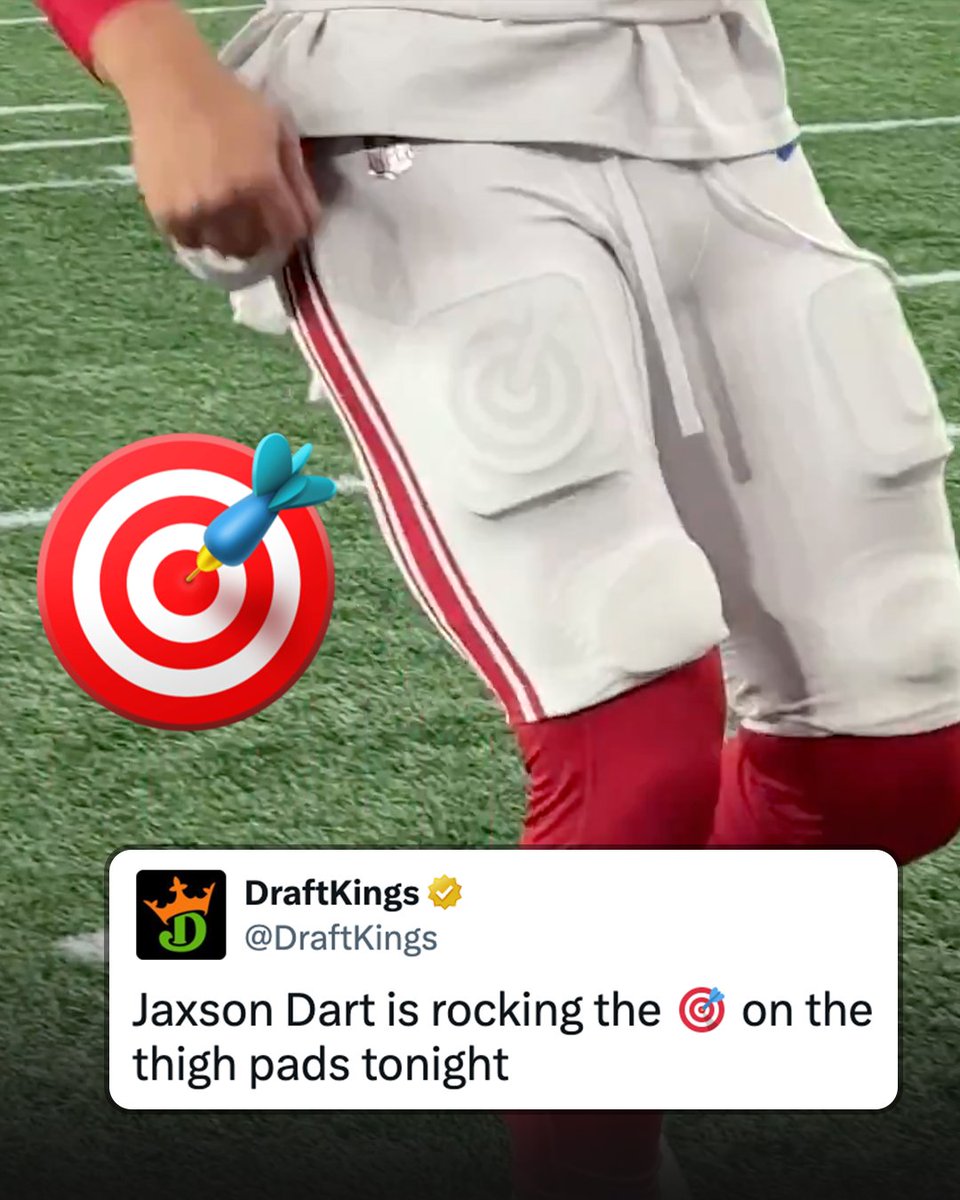 DraftKings's tweet photo. Jaxson Dart's thigh pads are next-level 🔥🤯 https://t.co/1yBXDneQcx