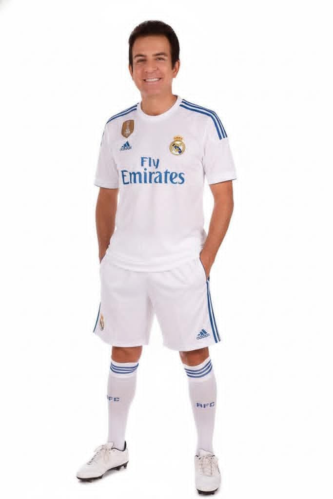 Mar0421's tweet photo. Salvita ganará como el Real Madrid 

Al minuto 90 (remontando al final) https://t.co/2SD08pyAlG