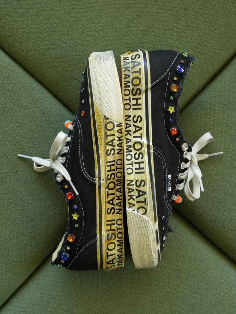 fullress's tweet photo. OTW by VANS x SATOSHI NAKAMOTO ERA 95 “Lucky Charms” (バンズ サトシ・ナカモト エラ)

>> https://t.co/ovl3G0bIqL
dadeasskickz https://t.co/I4AKYJH1eX
