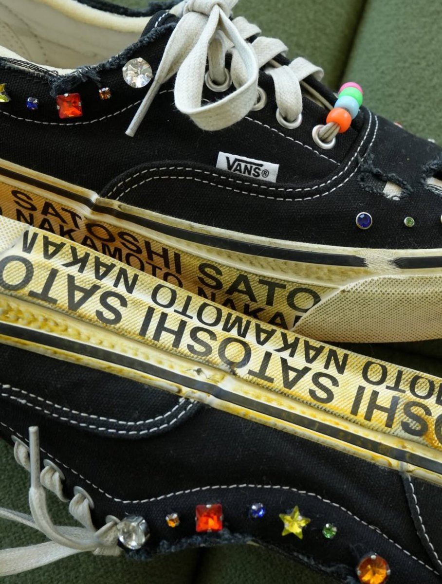 fullress's tweet photo. OTW by VANS x SATOSHI NAKAMOTO ERA 95 “Lucky Charms” (バンズ サトシ・ナカモト エラ)

>> https://t.co/ovl3G0bIqL
dadeasskickz https://t.co/I4AKYJH1eX