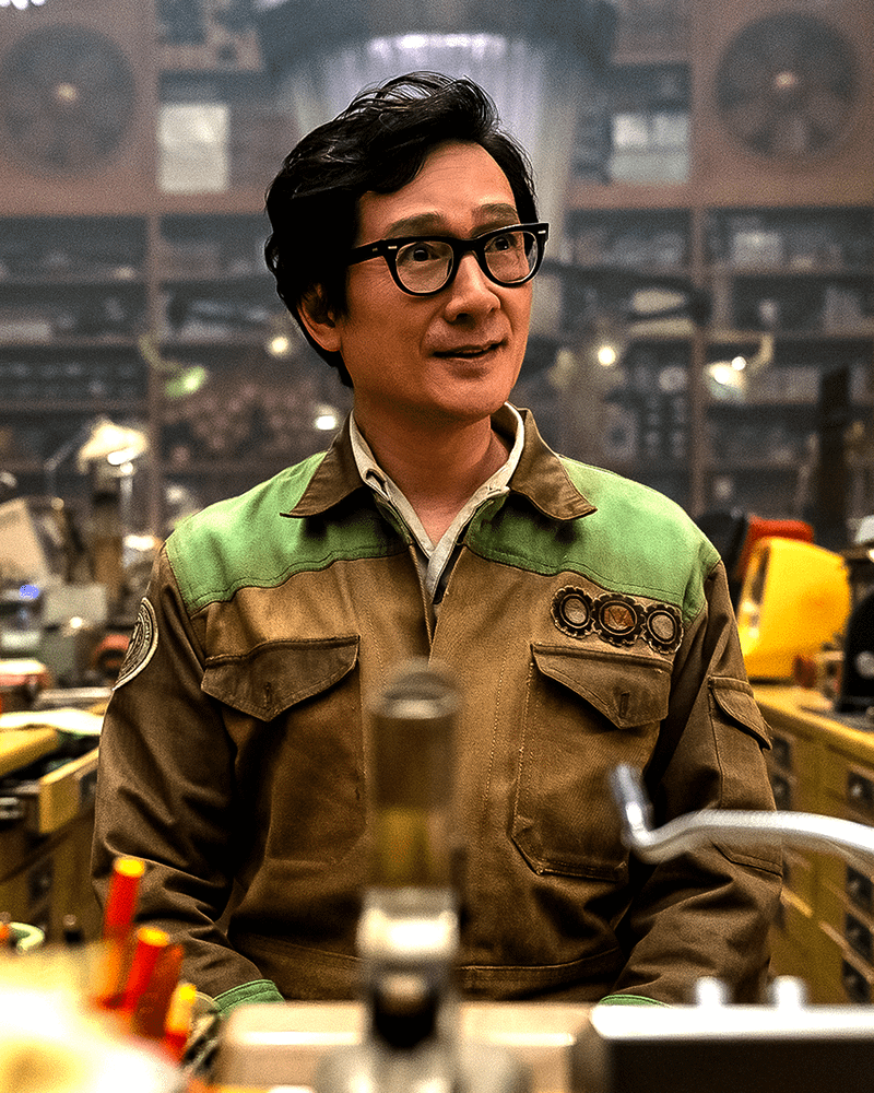 MCUFilmNews's tweet image. Ke Huy Quan on Tom Hiddleston returning as Loki in ‘AVENGERS: DOOMSDAY’:

“I expected it. Loki is so iconic in the whole MCU. And I would love to be back, but we'll see. Yeah, Fingers crossed.”

(Source: youtube.com/watch?v=lf0WWb…)