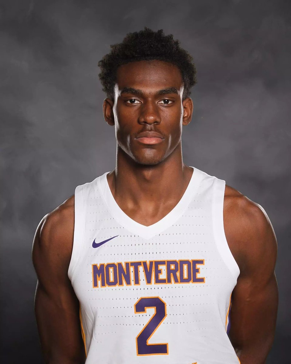 fuukattino's tweet image. genuinely absurd facial harmony &amp;amp; structure