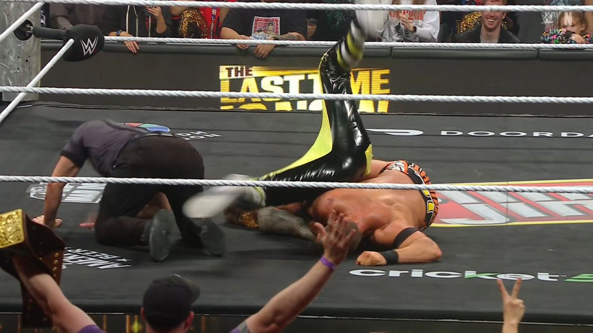 LA KNIGHT DEFEATS JEY USO

HE MOVES ONTO THE FINALS OF THE LAST TIME IS NOW TOURNAMENT