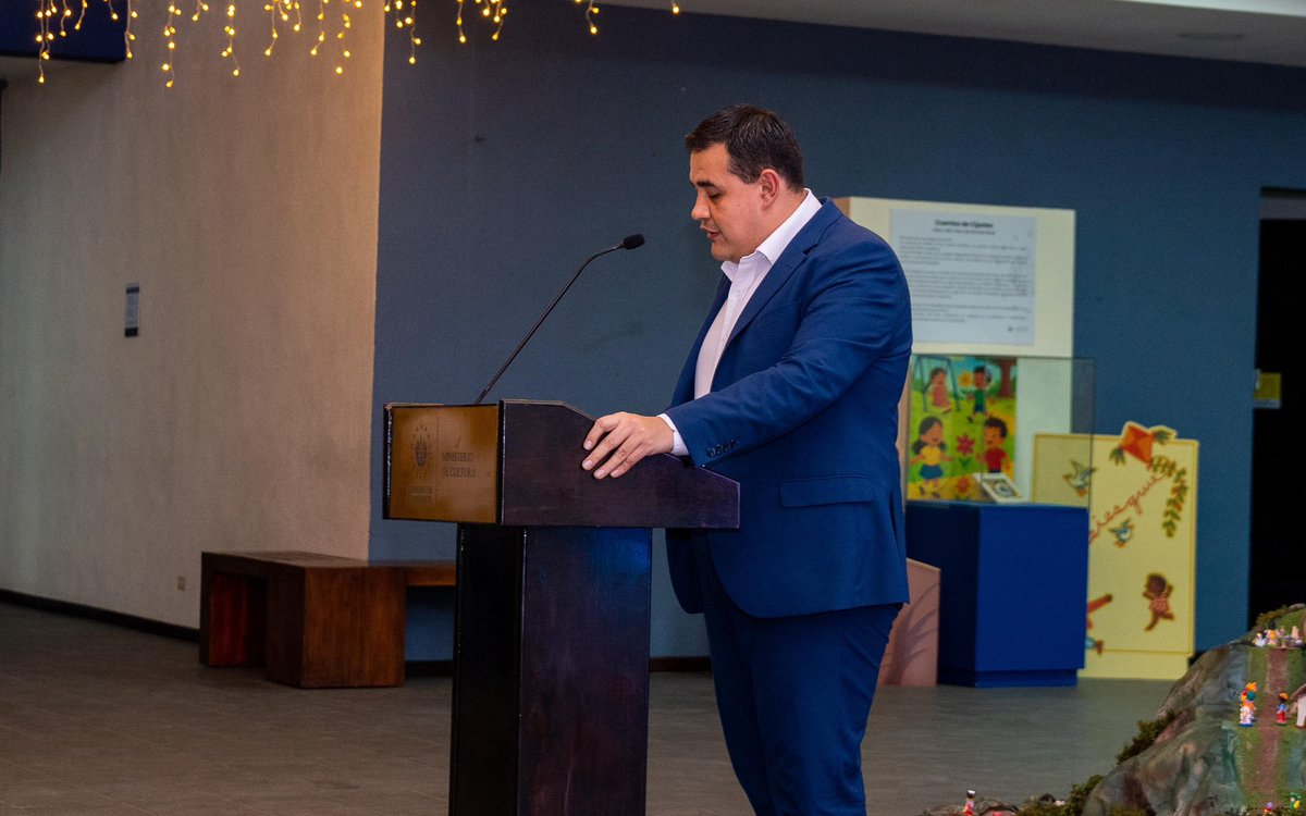 suecallejas's tweet photo. El Museo Nacional de Antropología Dr. David J. Guzmán inicia una nueva etapa con el lanzamiento de la Implementación de Tecnologías de Virtualización y la renovación integral de sus salas.

Este proyecto permitirá fortalecer la experiencia museográfica, acercar nuestro patrimonio a nuevas audiencias y consolidar al MUNA como un referente moderno e innovador en la gestión cultural del país.