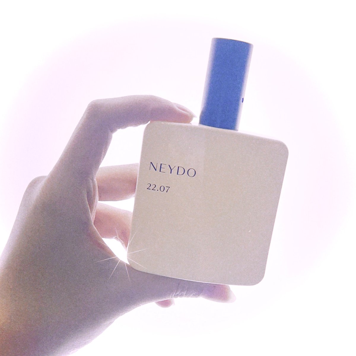 Neydo｜ウェア ラブ ビロングズ 22.07 ベルガモットとレッドフルーツが