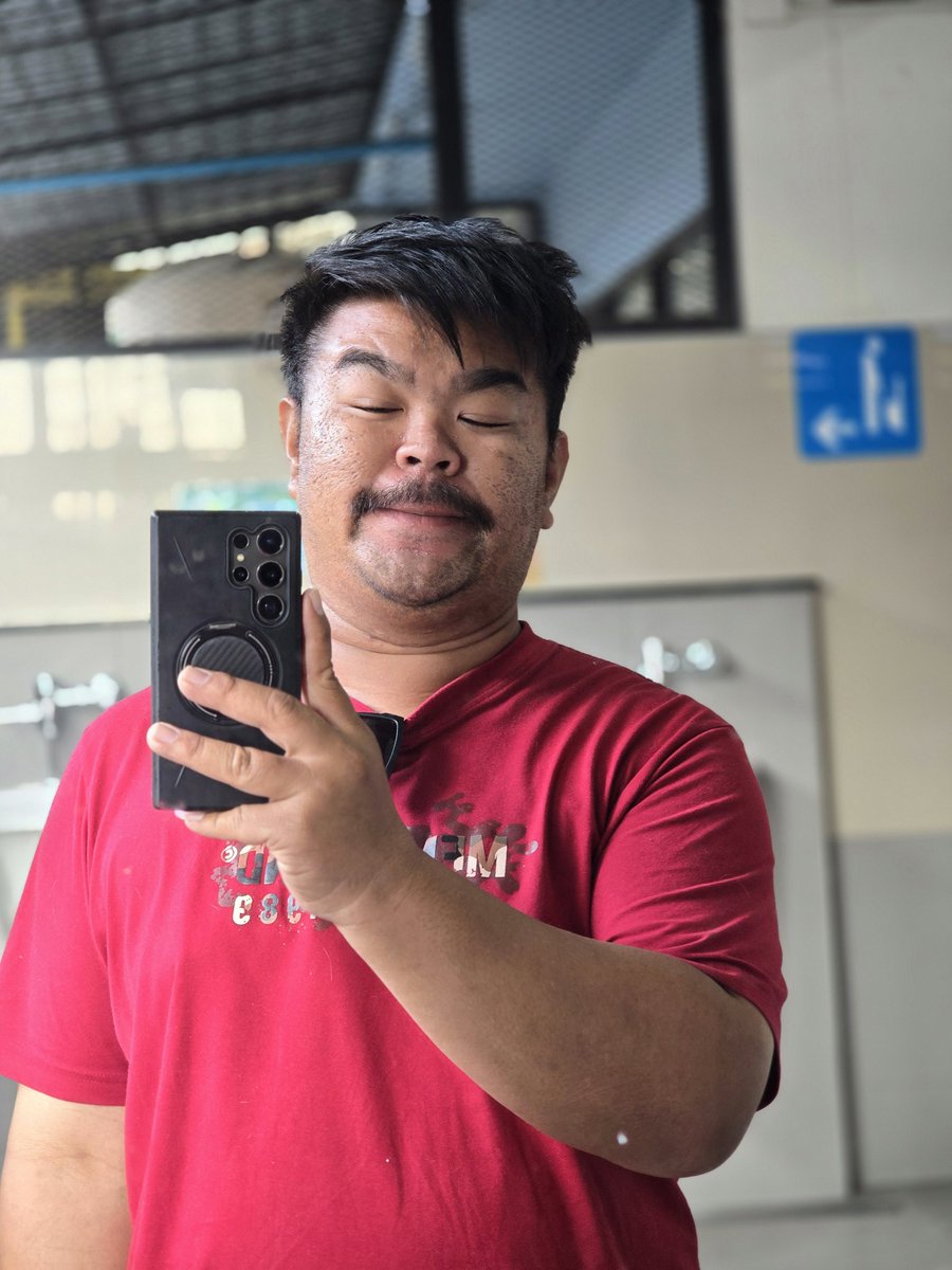 ผู้ชายหุ่นหมี กอดอุ่น เป็นกันเอง
#ผู้ชายหุ่นหมี #กอดอุ่น #อวบอ้วน