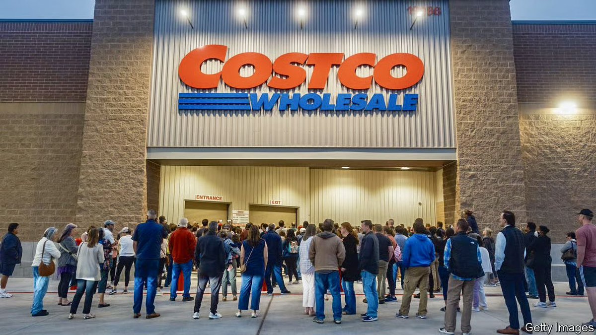 shanaka86's tweet image. COSTCO JUST EXPOSED THE $257 BILLION TIME BOMB HIDING IN PLAIN SIGHT

The most conservative retailer in America. The company that holds prices on bananas during trade wars. The warehouse giant that absorbs costs others pass to consumers.

Costco just filed a lawsuit to protect…