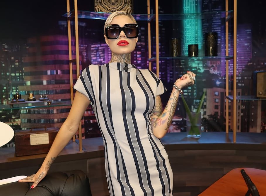 Melissa Fue campeona en Guerreros su primer reality pero los haters lo olvidan porque es más fácil creer que no ha ganado nada porque se cae la película. #lacasadealoke2 #NoTeInforma #PandillGateX