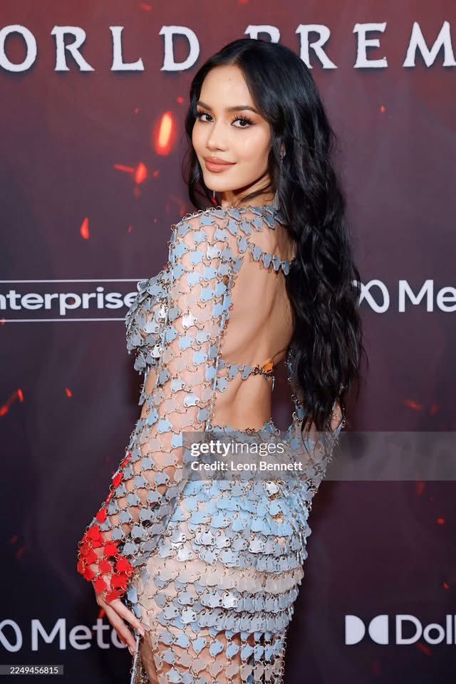 Skyboyz15's tweet photo. “โอปอล” สุชาตา Miss World 2025 ร่วมเดินบนพรมแดงงานเปิดตัวภาพยนตร์  "Avatar: Fire and Ash" ที่ฮอลลีวูด แคลิฟอร์เนีย
#MissWorld #OpalSuchata #Avatar
#โอปอลสุชาตา #missworld2025
#AvatarTH #อวตาร https://t.co/OAD2nogrWJ