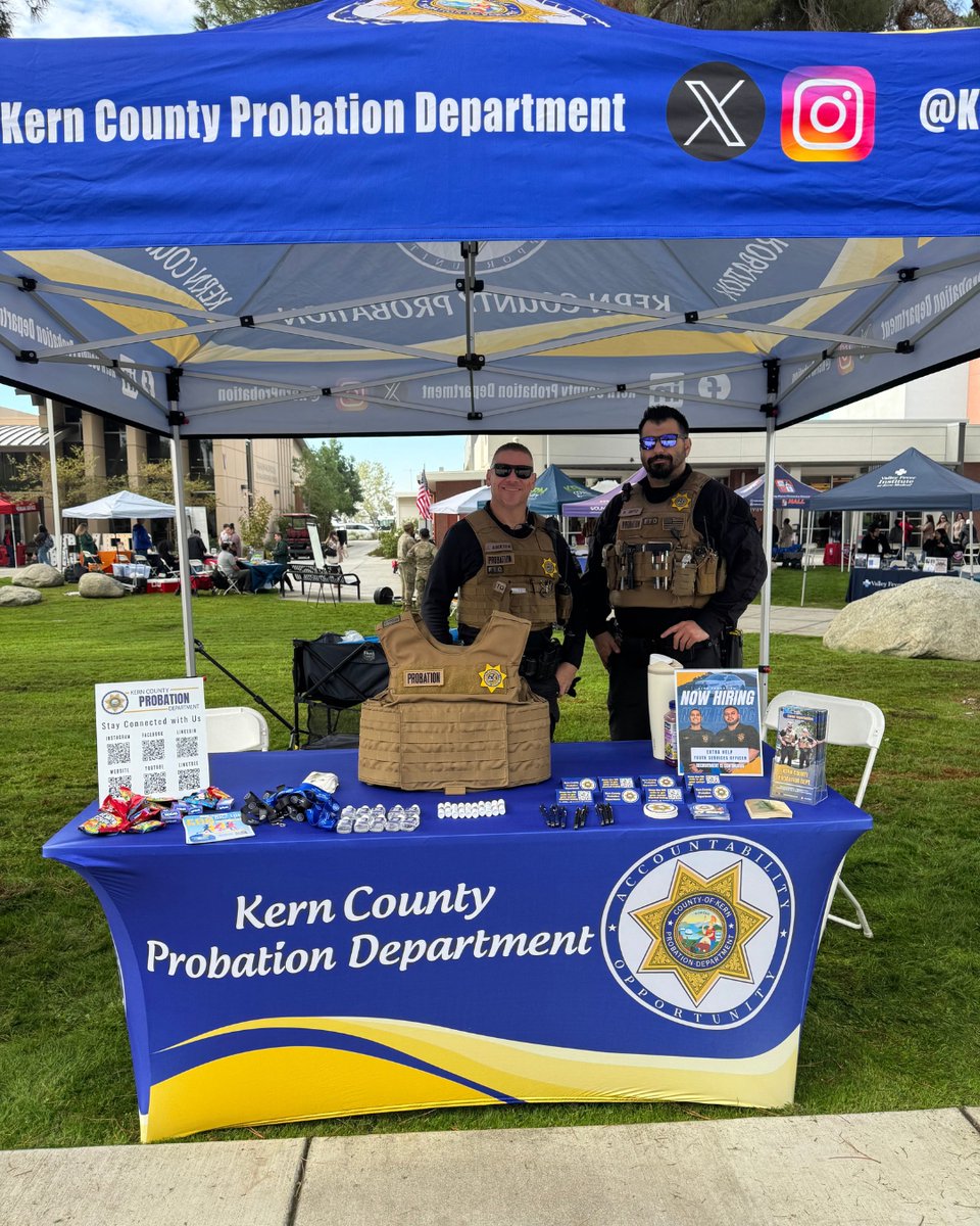 KernProbation's tweet photo. ✨ What a fantastic day at the Bakersfield College Vet Fest! Our dedicated officers were out in full force, engaging with the community and honoring our veterans. Thank you for your service! Let’s continue to support one another and make Kern County a great place to live! 💙🤝 https://t.co/rgXCM8F5xj