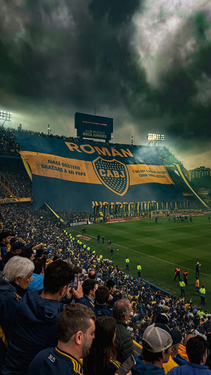 pibebostero_'s tweet photo. Lo que es esta foto. La voy a poner de fondo de pantalla, de fondo de WhatsApp y si me dejan la pongo en el DNI. https://t.co/bnO9qWokU1