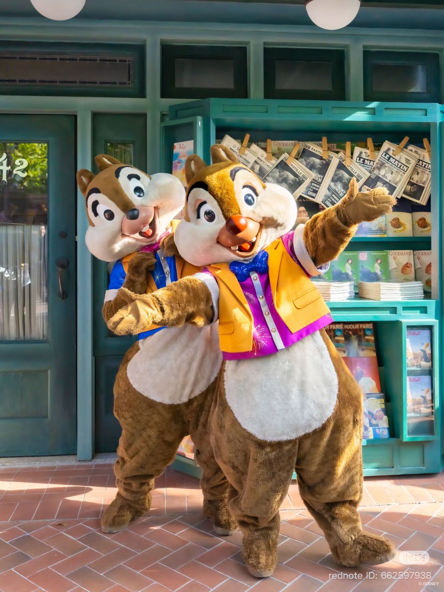 上海ディズニー
2025年12月31日
2026年1月1日は
特別なコスチュームのミッキー＆フレンズに会える❤️