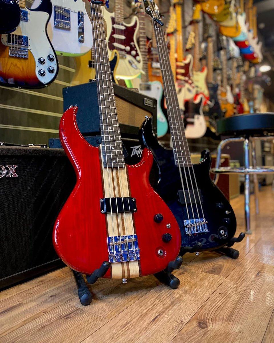 ARIA_Guitars's tweet photo. Beautiful SB basses are waiting for you at Rose Morris, London, UK!
Come by and experience their rich tone and playability in person.

#aria #ariaproii #ariaguitars #sbbass #rosemorris #BassGuitar #BassPlayers #BassTone #londonmusic https://t.co/yxqqzexAKs