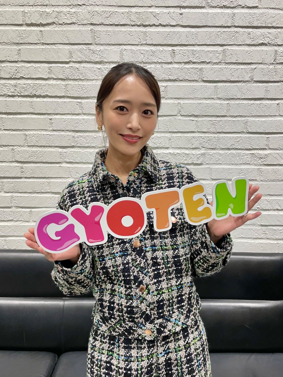 どっちかわからないくらい同じ顔.ᐟ」 #近藤千尋 さんが娘さんと