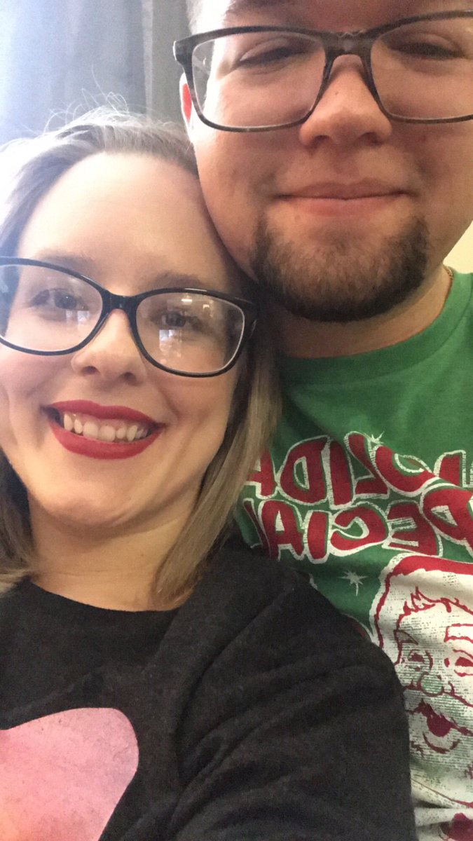 Dee 💕 tweet media