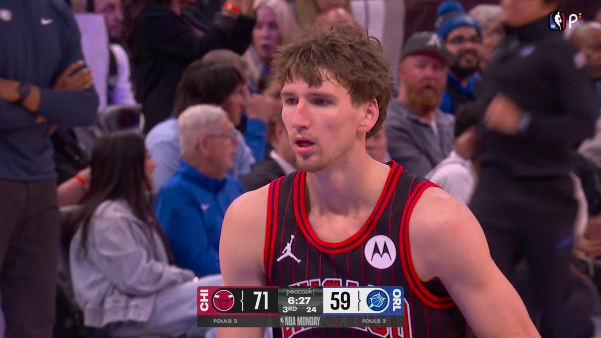 MATAS IS IN HIS BAG.

@BuzelisMatas | #SeeRed 