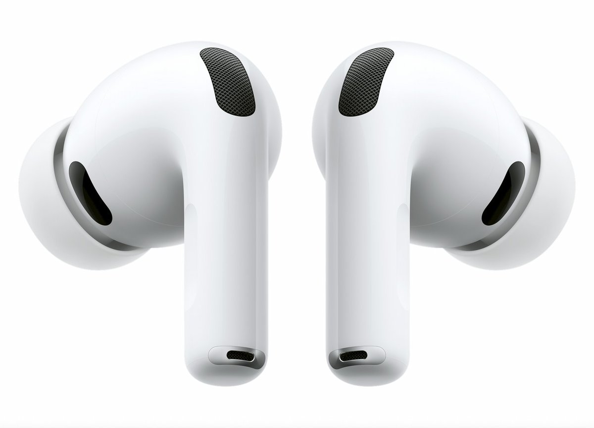 いろいろマジカル。
 iPhone 17、AirPods Pro 3がそれぞれ再入荷いたしました！ 対応アクセサリも各種取り揃えております。

 展示機もご用意しておりますので、ぜひ店頭にてお試しください。
 皆様のご来店をお待ちしております。
 TEL : 099-284-1717