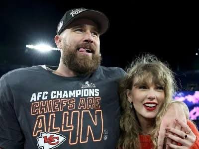LaTayMexicana's tweet photo. #ProBowlVote   Travis Kelce.  

Apoyando al futuro marido de mi amiga personal https://t.co/JxRvkFvTAZ