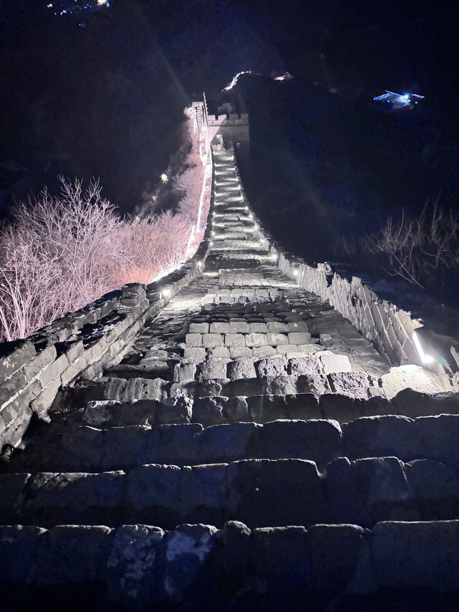 เหมือนสบาย แต่โดยเฉลี่ย: หนาวมาก กลัวร่วงมากกกกกกกกกกก