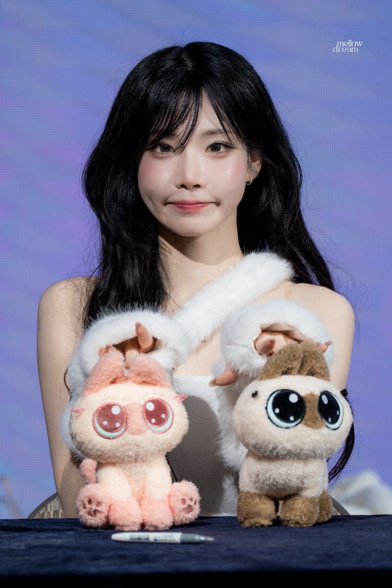 mellowdream1013's tweet image. 251130 김나경
애플뮤직 팬사인회

#tripleS #김나경 #NAKYOUNG
#트리플에스 #トリプルS
#나경 #ナギョン #金拏炅