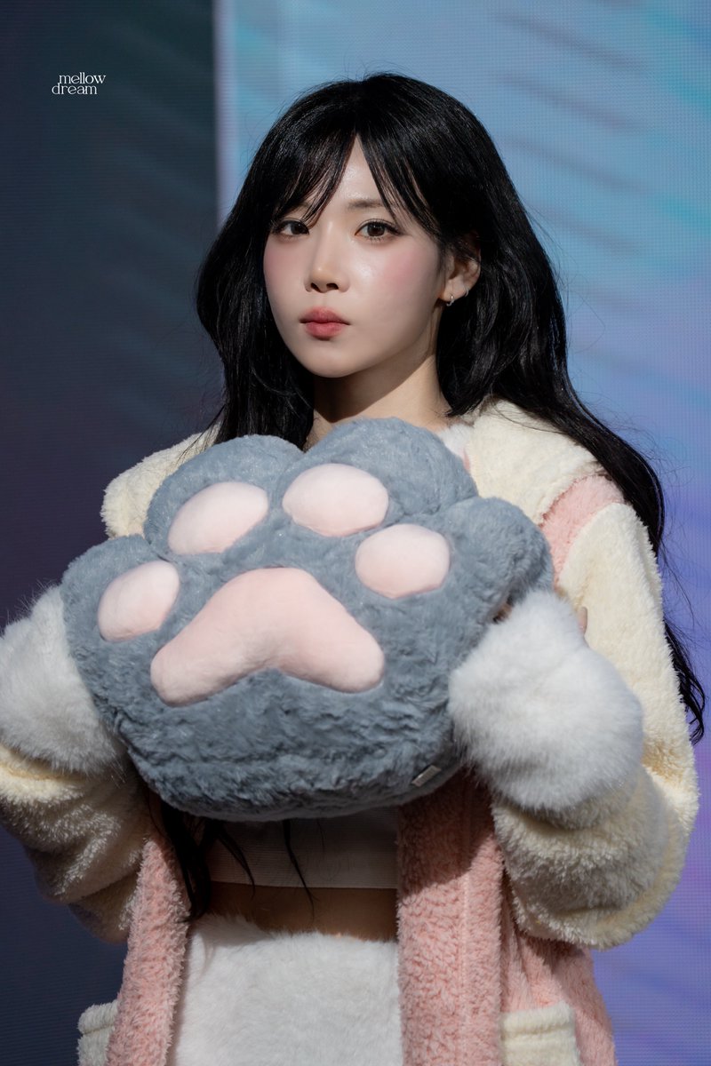 mellowdream1013's tweet image. 251130 김나경
애플뮤직 팬사인회

#tripleS #김나경 #NAKYOUNG
#트리플에스 #トリプルS
#나경 #ナギョン #金拏炅