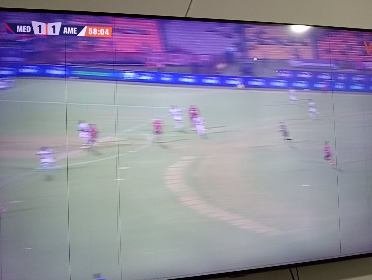 El cachaco hpta de Ricardo henao <a href="/WinSportsTV/">Win Sports</a> apretando el culo para qué sea finalista narcopan no es un periodista serio casi todos son lamezuelas  <a href="/elheraldoco/">EL HERALDO</a> <a href="/RicardoHenaoRCN/">RicardoHenaoRCN</a>