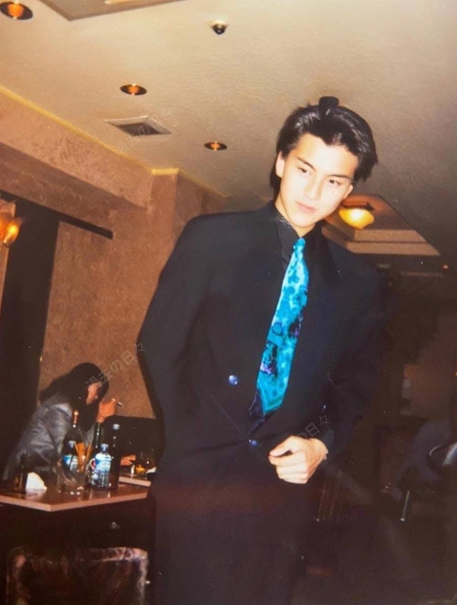 epichan77's tweet image. 昔のトップホストイケメン過ぎんか。
夜王のモデルになった人らしい。