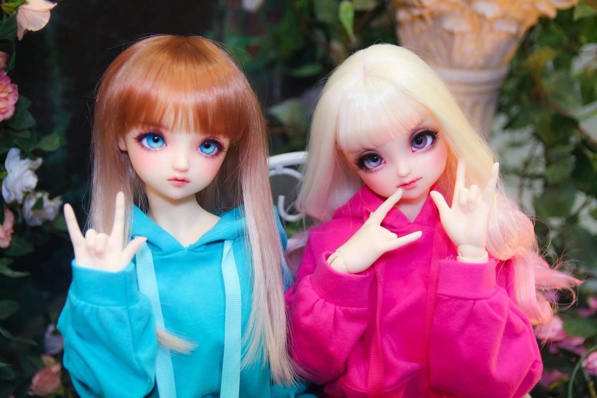 htmdoll's tweet photo. ドルパで撮ったお写真たち📸✨
ミア🩵@daigoro_doll
らんま🩷うちのこ

らんまは自メイクでした💄大きい子連れ歩くの大変だけど撮りがいあってとてもよかった❤️🥰 https://t.co/tZT5hPPqr3