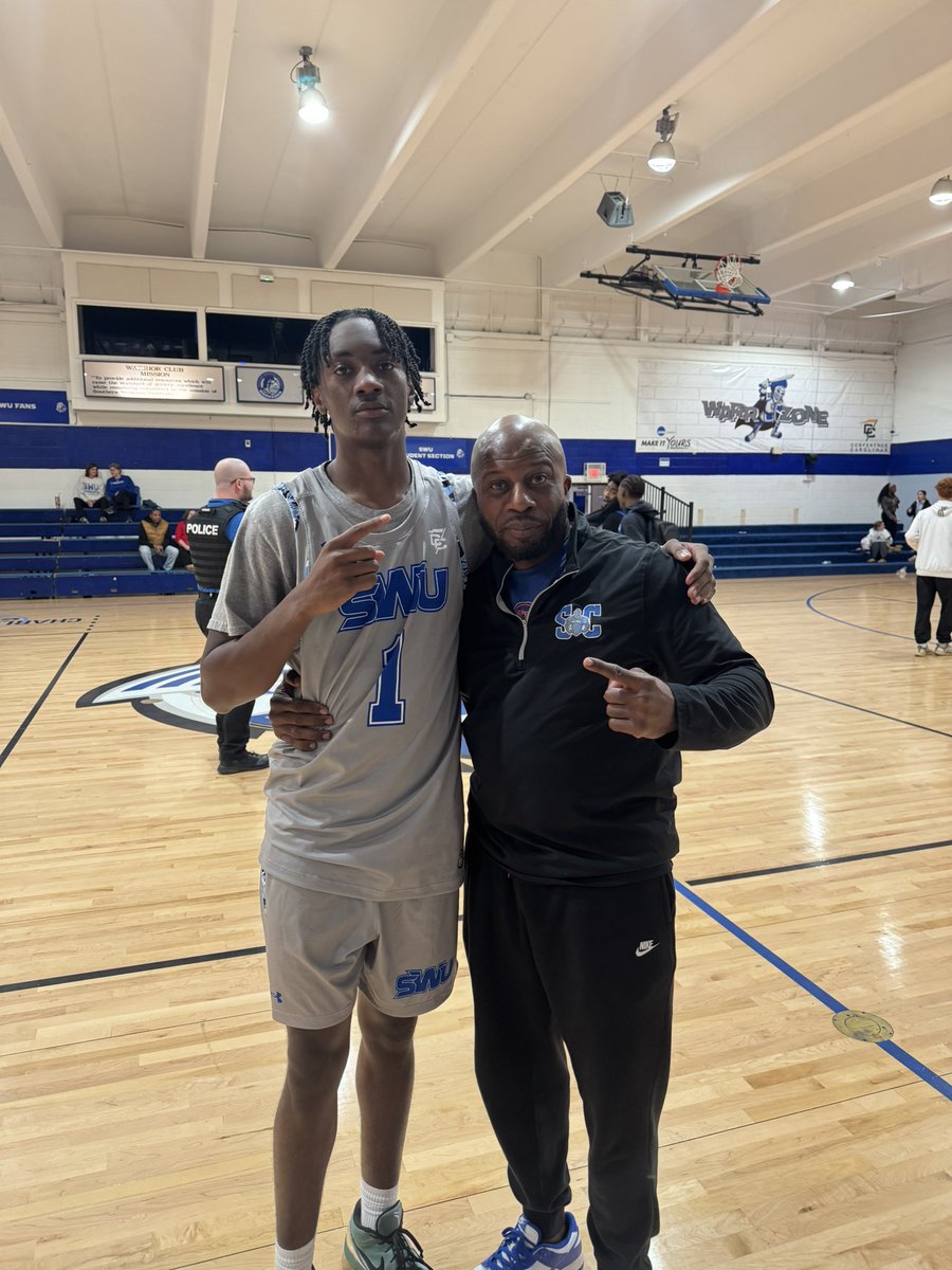 BaeeballBball1's tweet image. Not quite the outcome we wanted but but this group is getting it and also good catching up with Malachi Cooper from Ridgeview Hoops Trust your preparation