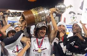 JulianGatote's tweet photo. @chesnyfcb ONCE CALDAS 2004 https://t.co/FKkmSSXA6V