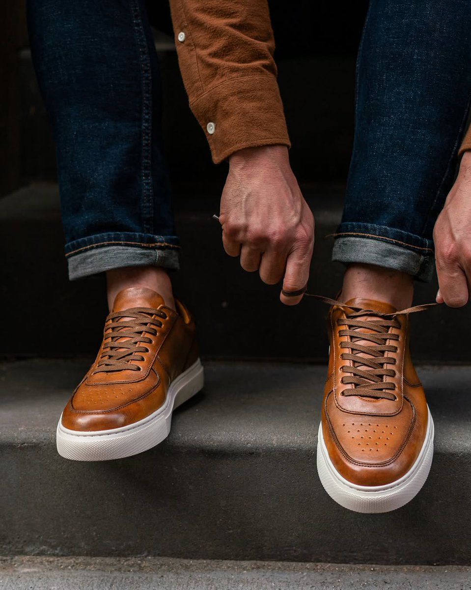 ThursdayBootCo's tweet image. Let’s Do It In Toffee 🔥
#ThursdayBoots #ThursdaySneakers
#FallEssentials
#Toffee