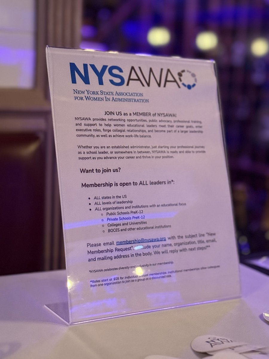 Diamond_Mad27's tweet photo. A successful and (extremely) well attended event at @LHV_NYSAWA “Lift as We Climb” event. There were genuine connections, networking activities, and thoughtful conversations. We look forward to seeing you at our next event + More info to follow on our upcoming book club. https://t.co/RuT0KxkgG2