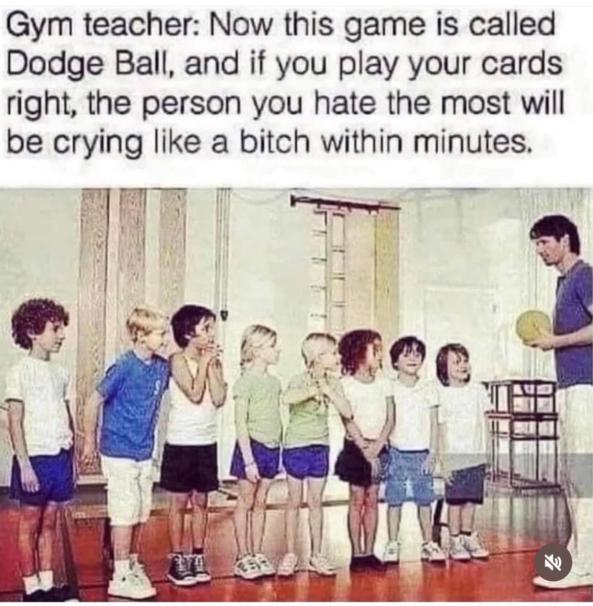 Kimmer4444's tweet image. Comedy break #maddow