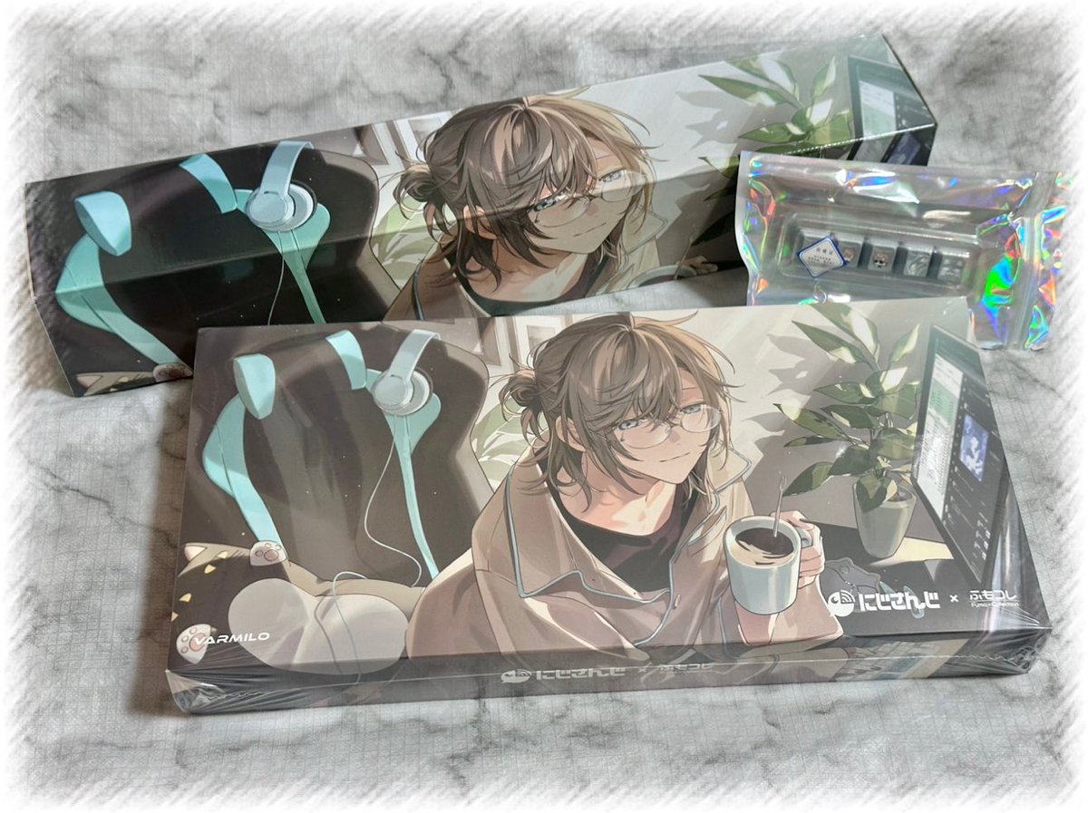 にじさんじ × ふもコレ キーボード 月ノ美兎 VARMILO 日本語配列 80%