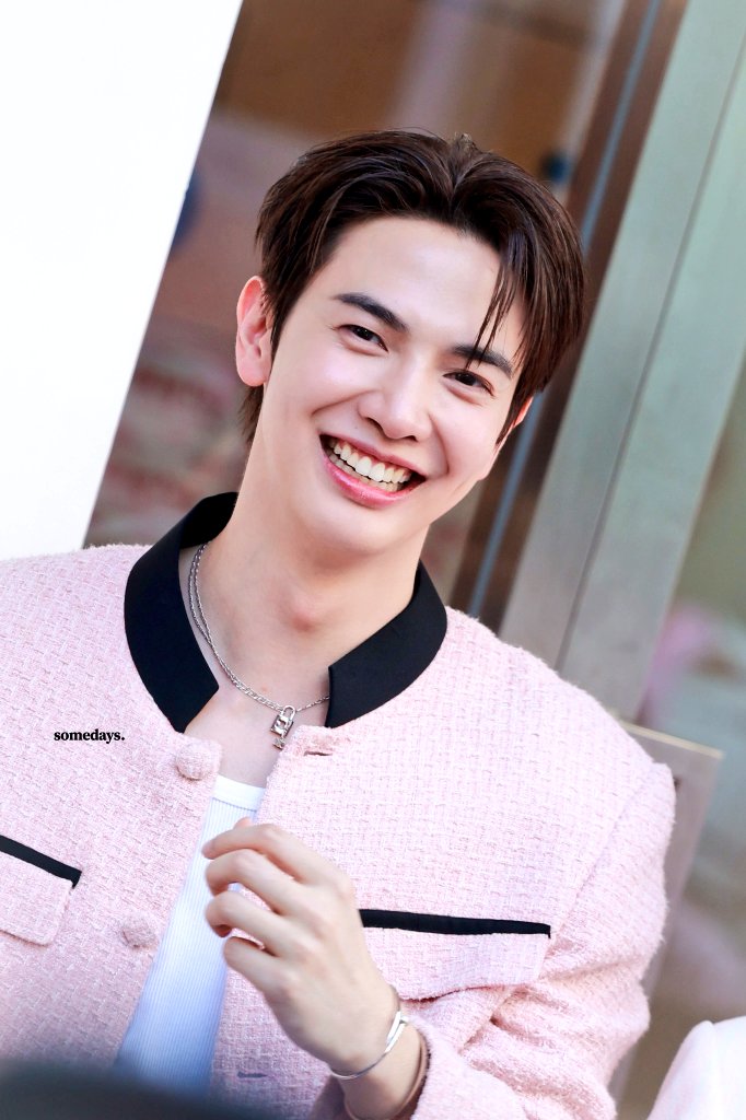 SupportMaxkyRP's tweet image. ยิ้มสวย จนคนมองยังแพ้ทางอ่ะ 🤍🤍

MAXKY X DONUT DISTURB

#BioActivexMaxky #maxky_rp  #แม็กกี้รชต