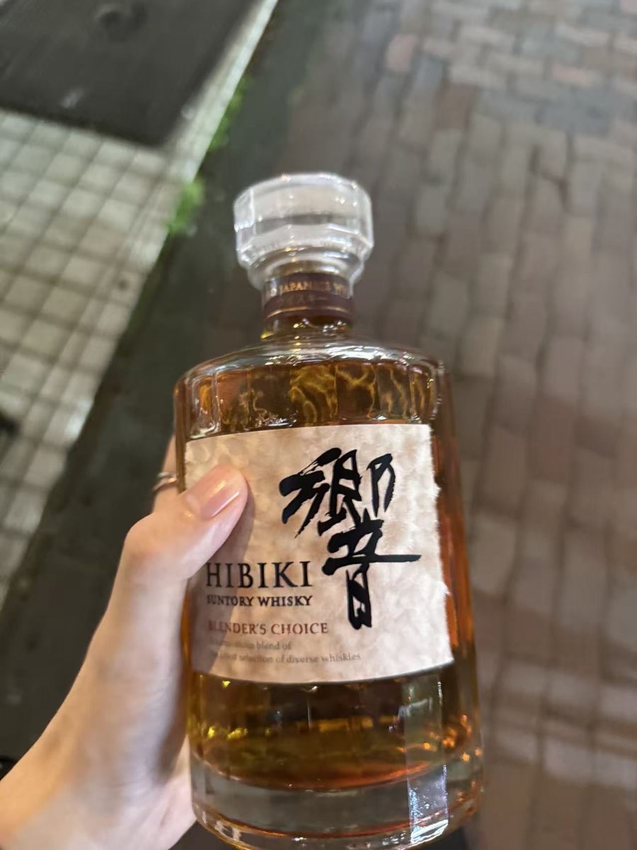 jiemi99's tweet photo. 少喝点八 https://t.co/iLu2vOgdlA