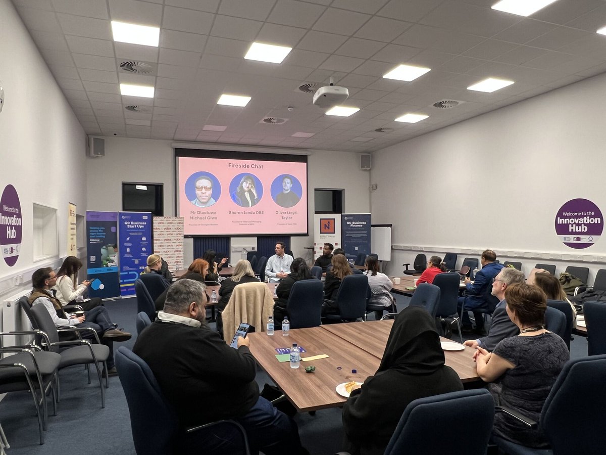 Sharonjandu12's tweet image. As I look back at our &apos;Unlock Your Growth&apos; event @OldhamCollege in partnership with #TheGrowthCompany, I’m reminded why spaces like these are so important. We brought together entrepreneurs, founders &amp;amp; finance experts. @NPH_Policy @yabasocial 

#CommunityImpact #KnowledgeIsPower
