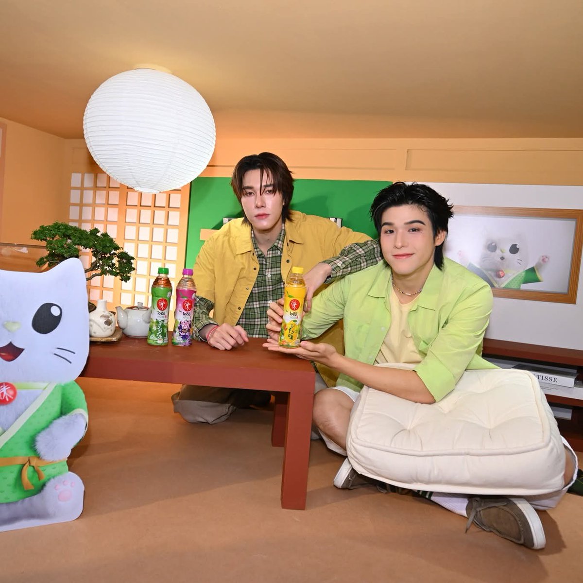 hirunkitfans's tweet image. 02.12.2025
FB : Superjeew Event

Oishi Club Village - เปิดบ้านเนโกะ เปิดแอปโออิชิClub 🐱🏡📱

#รู้สึกดีทุกTeaที่เข้าแอปโออิชิคลับ
#OishiClubxSkyNani
#OishiClub #OishiGreenTea
── #hirunkit_ @Hirunkit_ 

เมื่อ Oishi Club จะเปิดบ้านความธรรมดาไม่ใช่คำตอบ!…