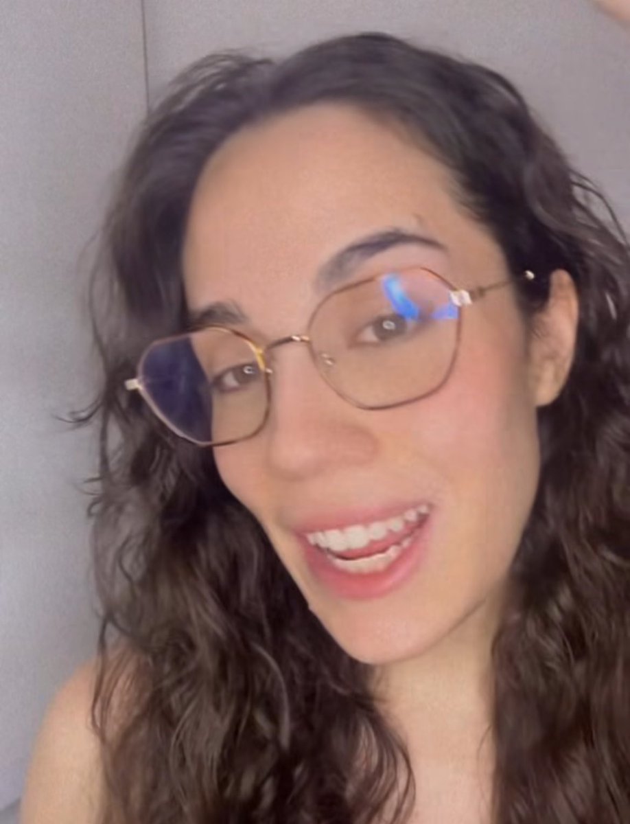 archivemyra's tweet image. 