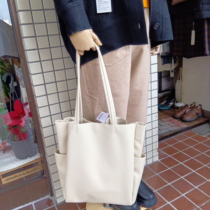 a_mitteco's tweet photo. 街のイルミネーションが増えてきましたね～♪そんな寒い冬にぴったりコーデ作ってみました☆彡 https://t.co/HGfuyx1EnE
