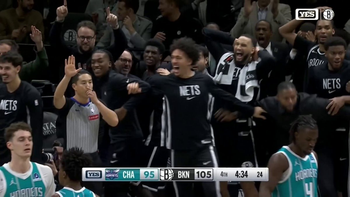 A PAIR OF POSTERS IN BROOKLYN 🔥🔥🔥
Nets get their first home win of the season!