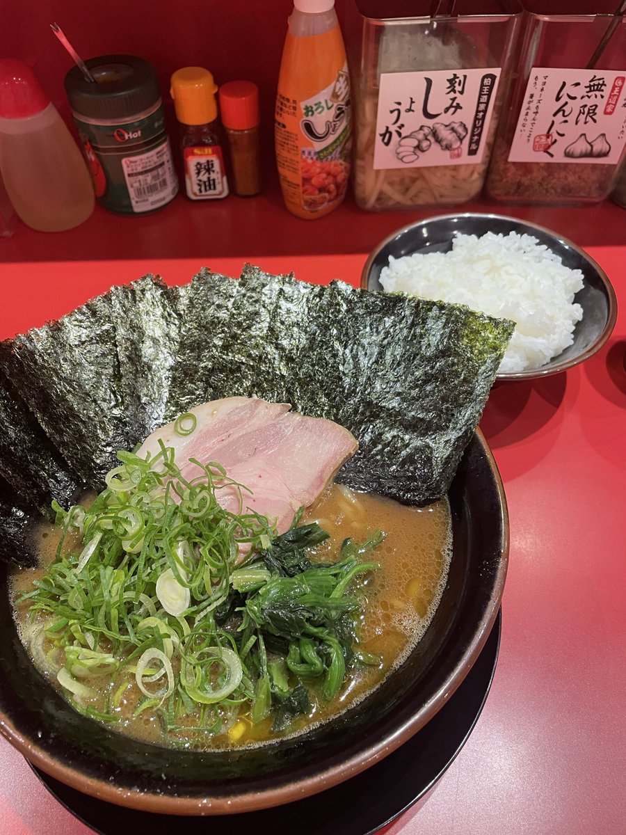 Drikishyoku's tweet photo. 12月前半休み予定
#どすこい力士食堂
#小田原
#小田原ランチ
#小田原グルメ
#ちゃんこ鍋
#鍋
#からあげ
#チキン南蛮
#サントリー
#プレミアムモルツ
#角ハイ
#サッポロ赤星
#予定は未定
#濃厚鶏白湯で炊き餃子あります
#予定は未定
#とらきち家美味しい https://t.co/Bj0mZ3BAhw