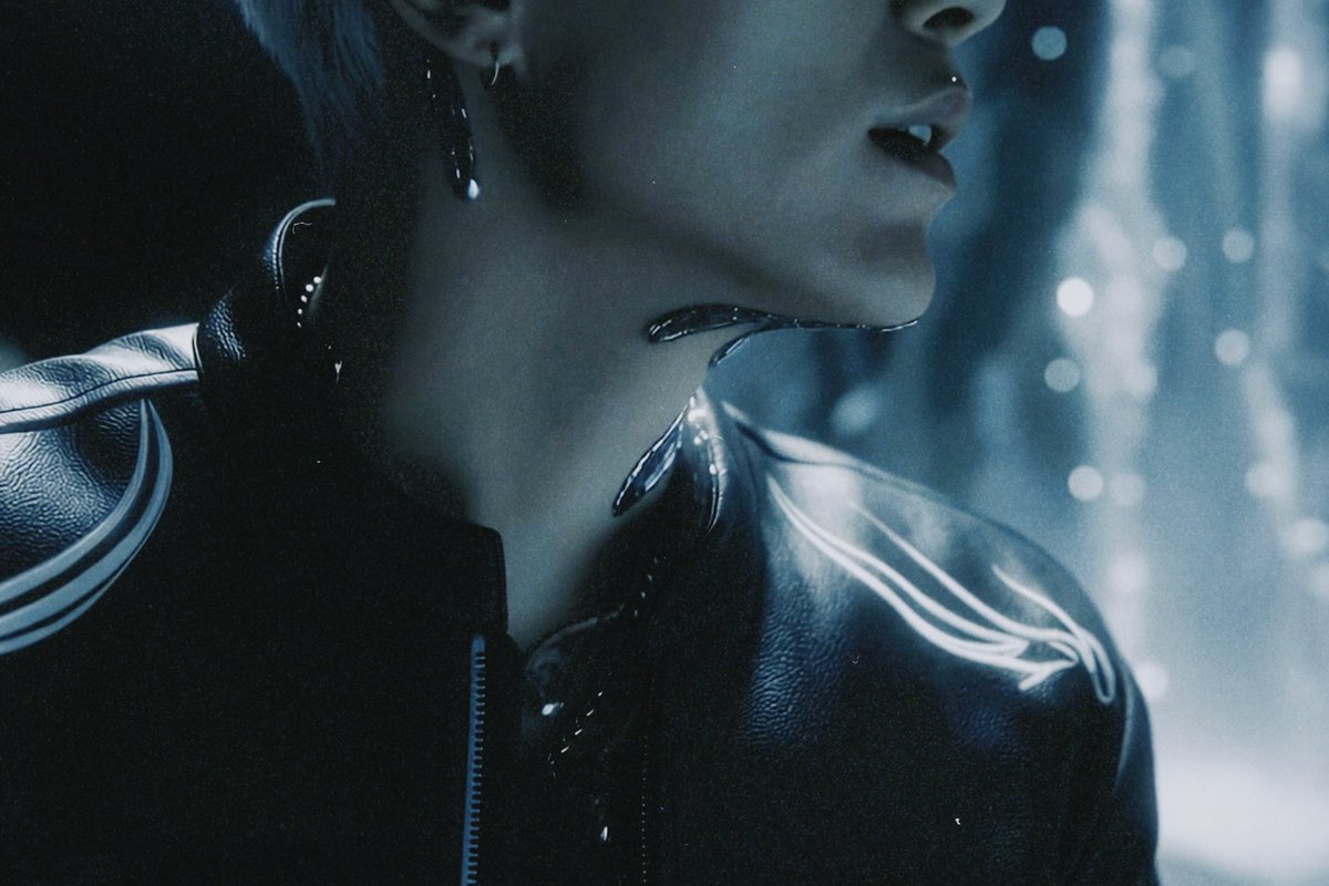 Still cuts from Ooh MV .
Dropping 12.4 6PM KST