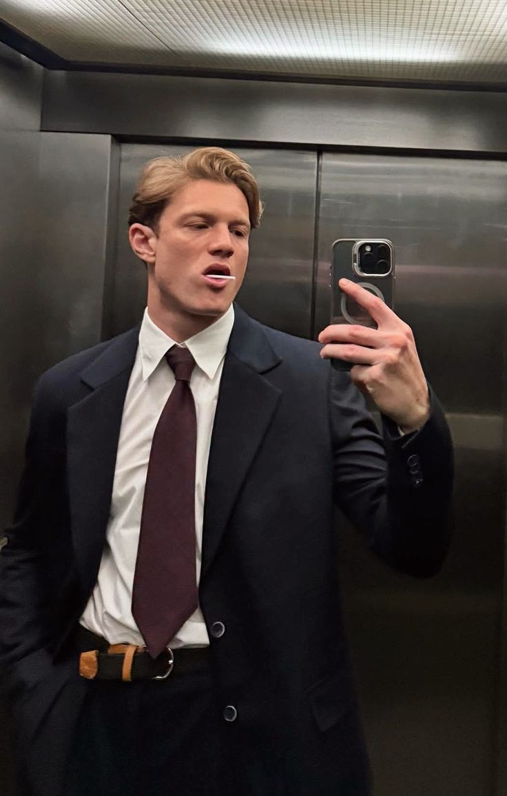 Me sinto uma desesperada toda vez que vejo o Pedro Novaes