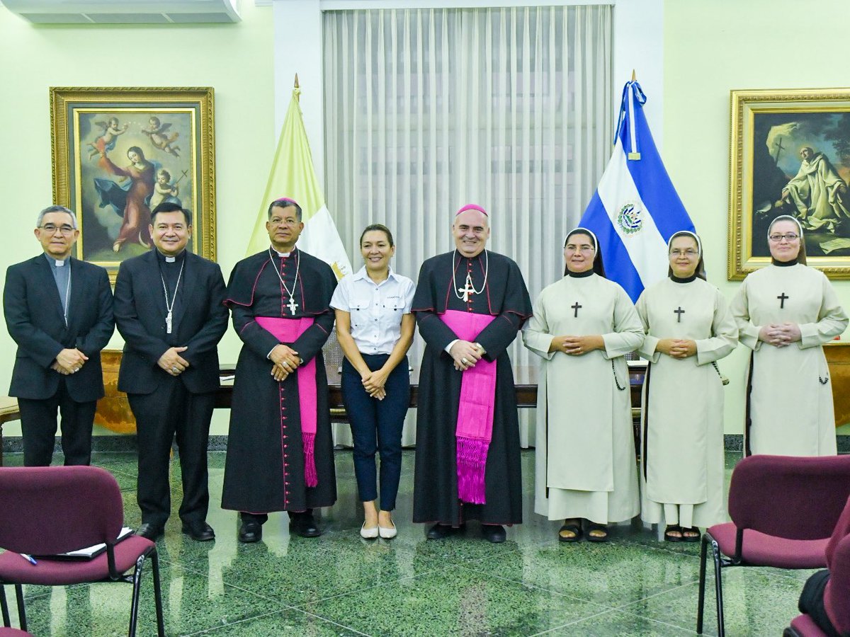 Linda Amaya de Morán 🇸🇻 tweet media