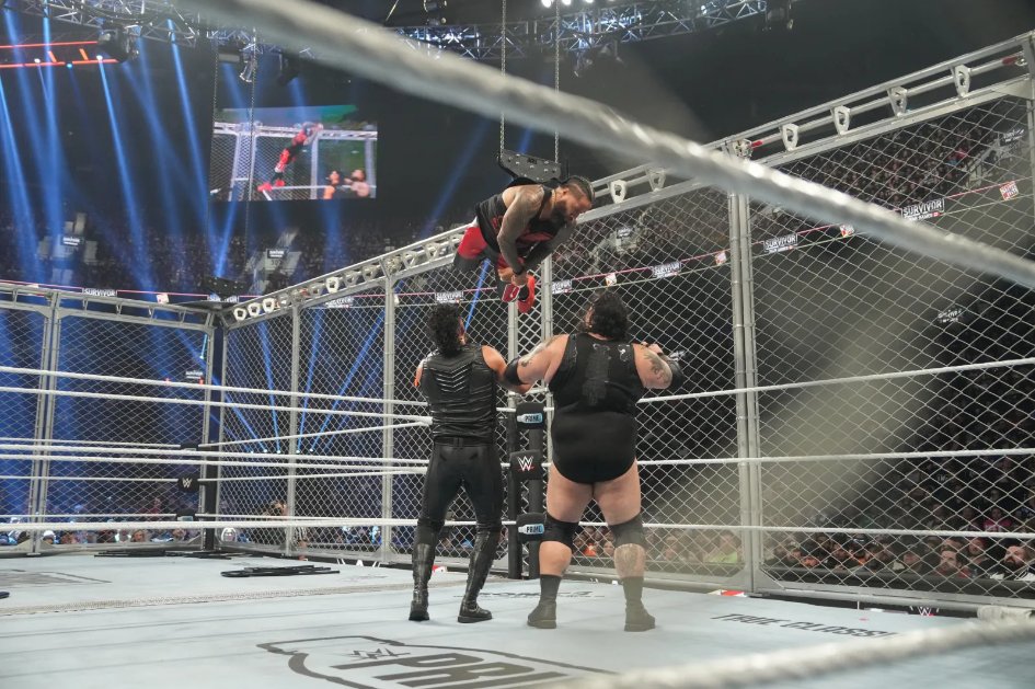 TommydotDev's tweet photo. Survivor Series 2025 stunned fans! The men's WarGames match featured a shocking masked interference-could Austin Theory be back, joining The Vision? WWE's road to Royal Rumble just got intense! https://t.co/MHfg5XGfhB https://t.co/RmNWbsFNgi
