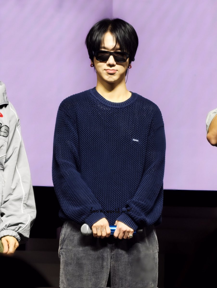 SoomiWorld's tweet image. Soundcheck Day 1 🐈‍⬛
@shfly3424 #YESUNG #예성 
#SS10inBKK