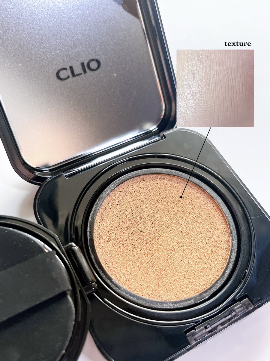 hoshiicosme's tweet image. 使うたびにやっぱり綺麗だな〜！と再確認するCLIOのクッションファンデ🪄新作のキルカバー ファンウェアクッションは色むらや毛穴をカバーしつつ、厚塗り感が出ないナチュラル仕上がり。保湿成分配合でしっとりしてるのも今の季節嬉しい🫶🏻 #PR #CLIO
#オールデイカバークッション #韓国コスメ