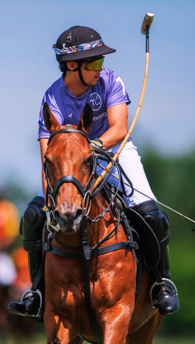 Tengku Hassanal Fans tweet media