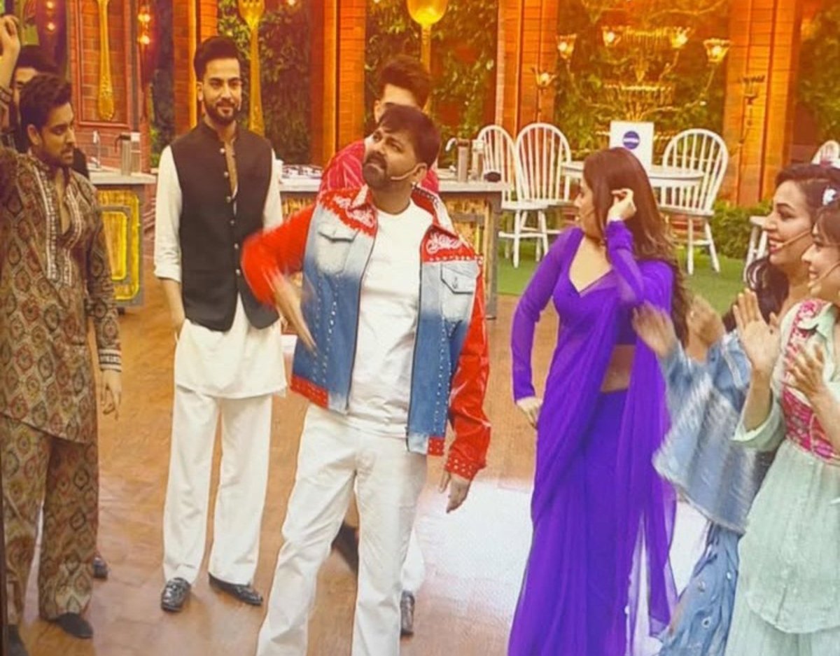 EMPERORYTGAMIN1's tweet image. Elvish with pawan singh!! 🔥

#ElvishYadav #ElvishArmy #PawanSingh